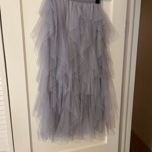 Elegant Gray Layered Tulle Skirt